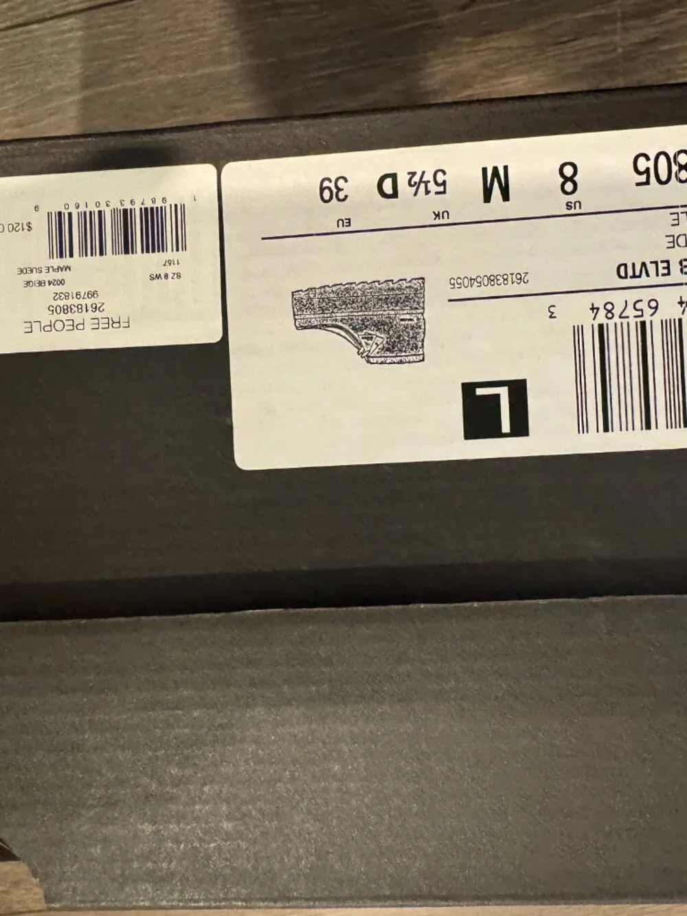 Clarks never worn